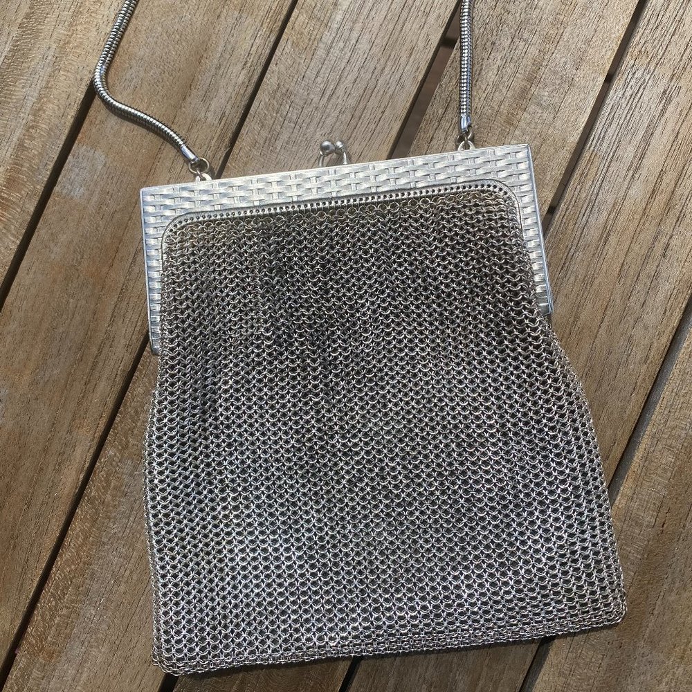 vintage silver chain link purse